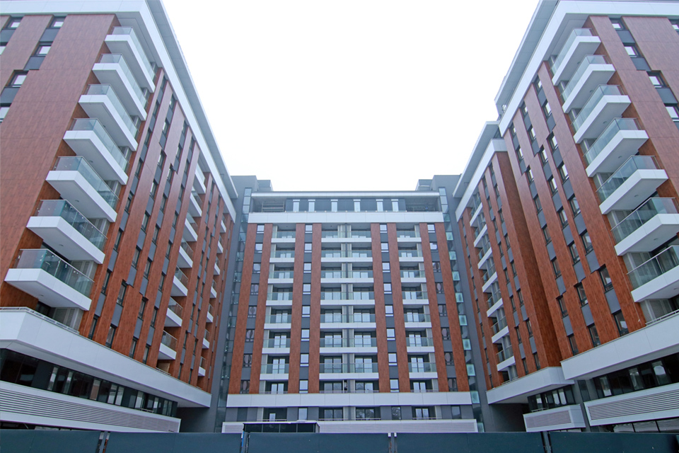 Petica - 03 - Camelot